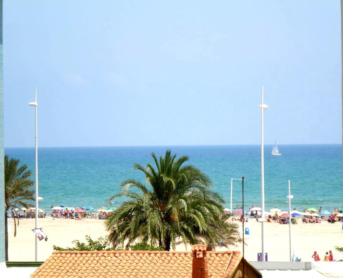 شقة Bonanza - 40 Metros De La Playa! غانديا المظهر الخارجي الصورة