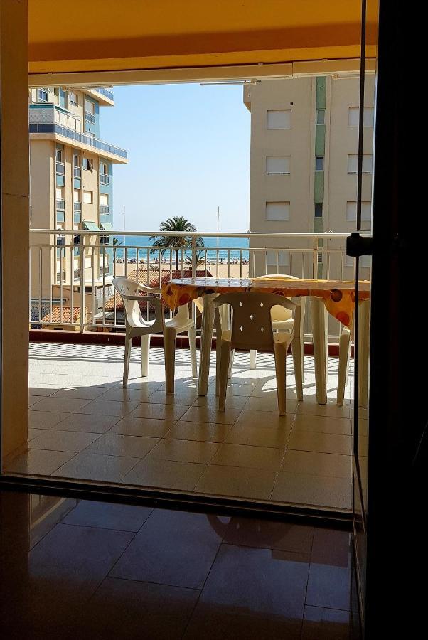شقة Bonanza - 40 Metros De La Playa! غانديا المظهر الخارجي الصورة