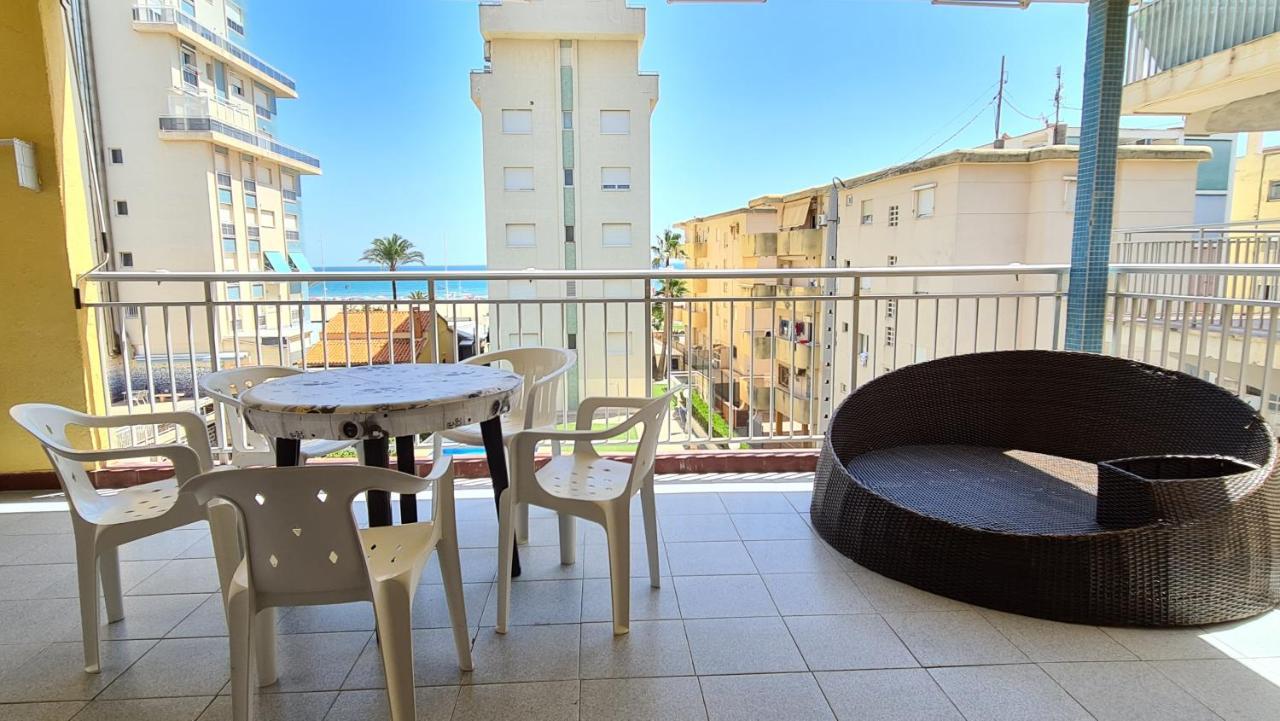 شقة Bonanza - 40 Metros De La Playa! غانديا المظهر الخارجي الصورة